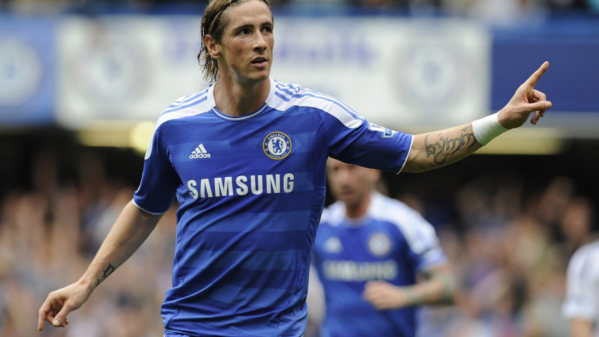 C罗更新社交媒体晒训练成果照片，c罗的社交媒体